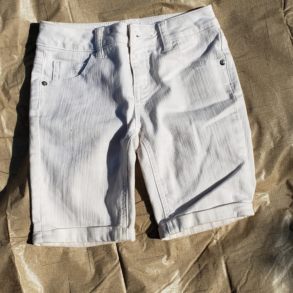 ❤3/$25❤ Justice girl's shorts
